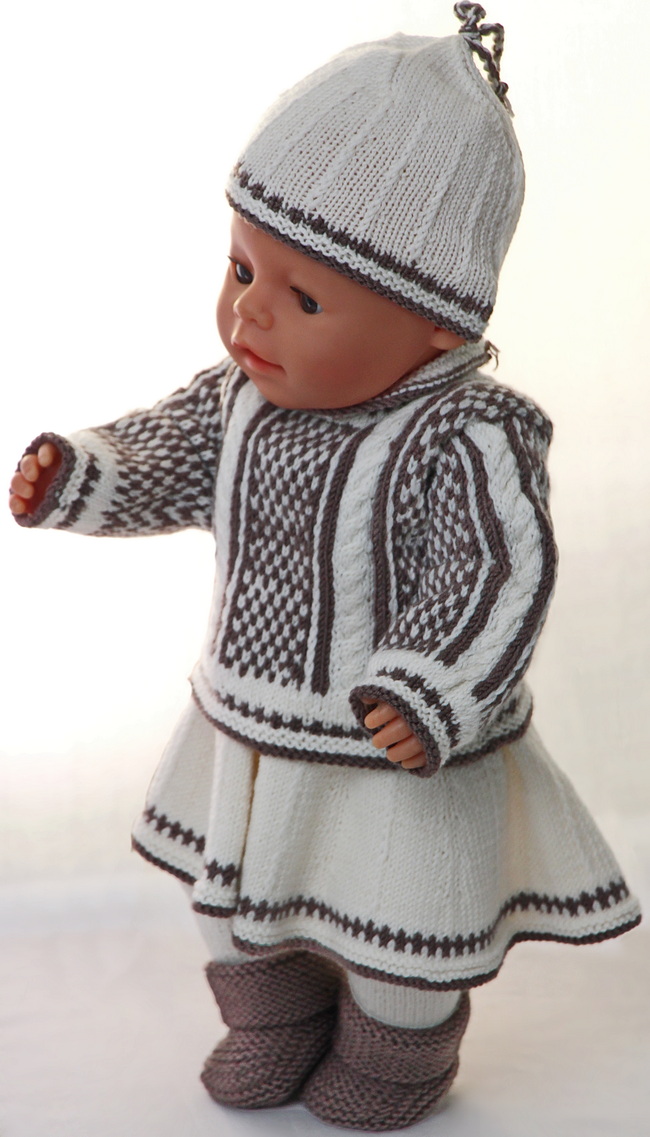 0158d-30-dolls-clothes-knitting-patterns-.jpg