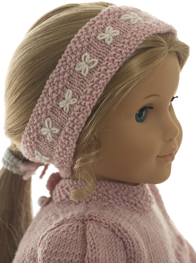 Finally, to perfect Florence’s look, an adorable headband adorns her beautiful hair.